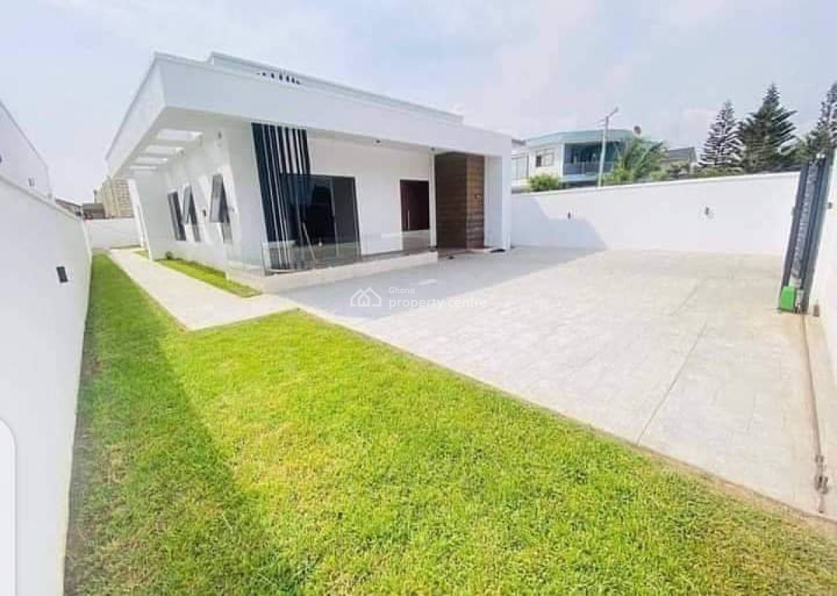 Executive 3-bedroom Smart Home @ Sakumono, Sakumono, Tema, Accra, Townhouse for Sale