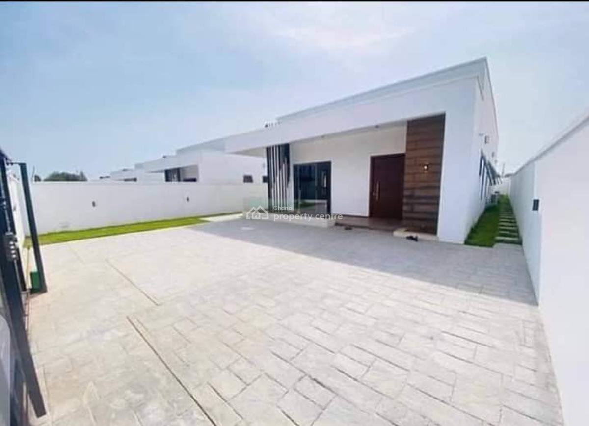Executive 3-bedroom Smart Home @ Sakumono, Sakumono, Tema, Accra, Townhouse for Sale