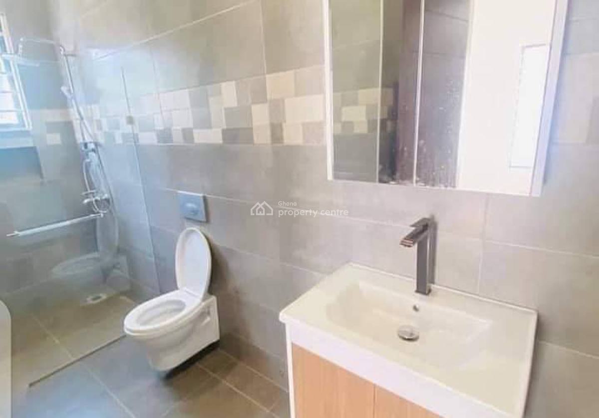 Executive 3-bedroom Smart Home @ Sakumono, Sakumono, Tema, Accra, Townhouse for Sale