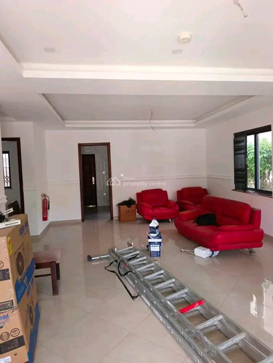 Modern 4-bedroom Townhouse, Achimota, Accra, House for Rent