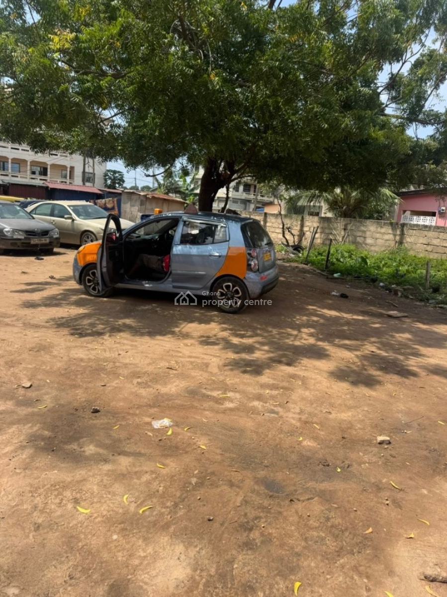 1 Plot of Land, Abc, Achimota, Accra, Mixed-use Land for Sale