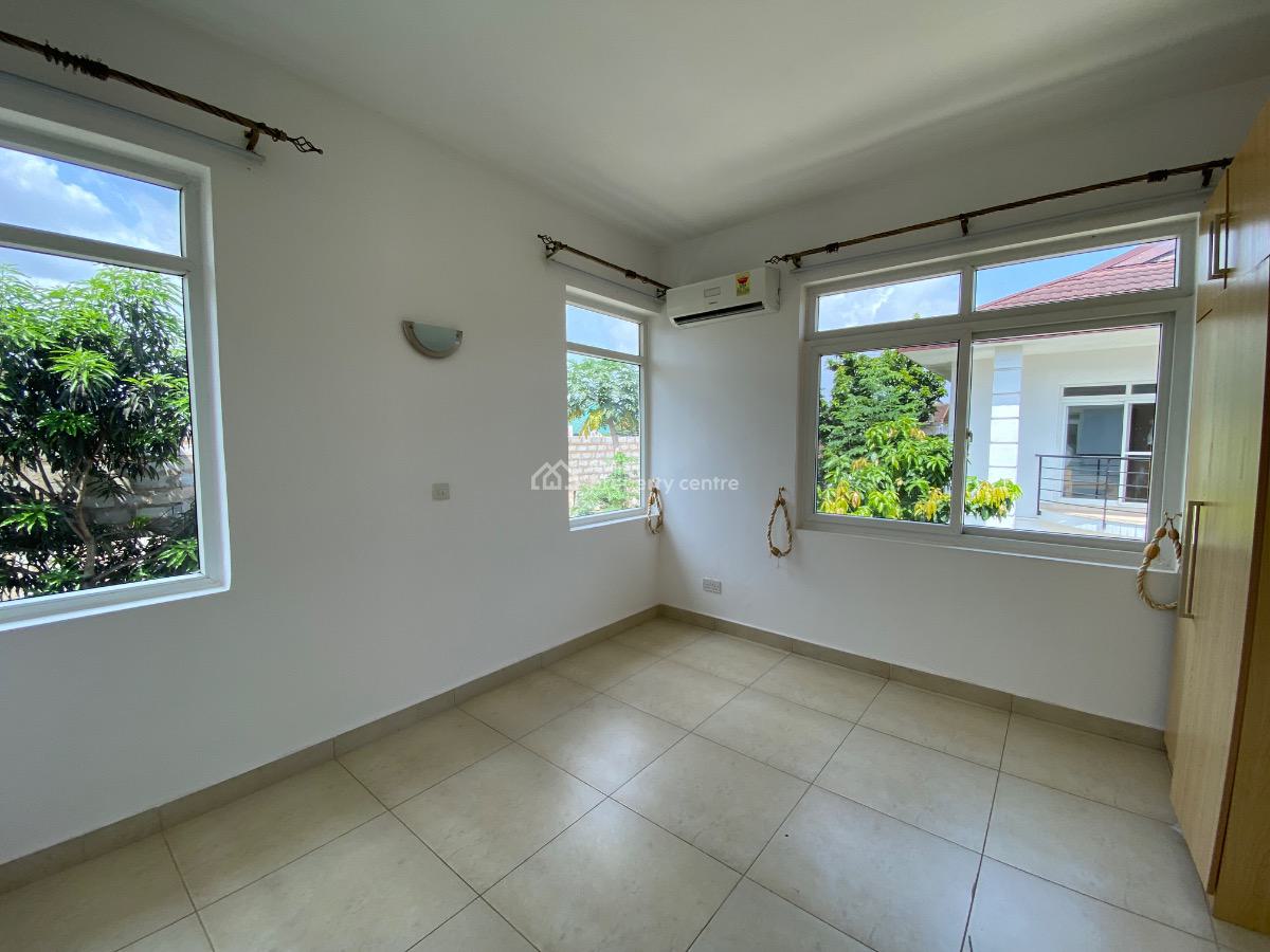 4 Bedroom Duplex with Pool, East Legon, East Legon, Accra, Townhouse for Rent