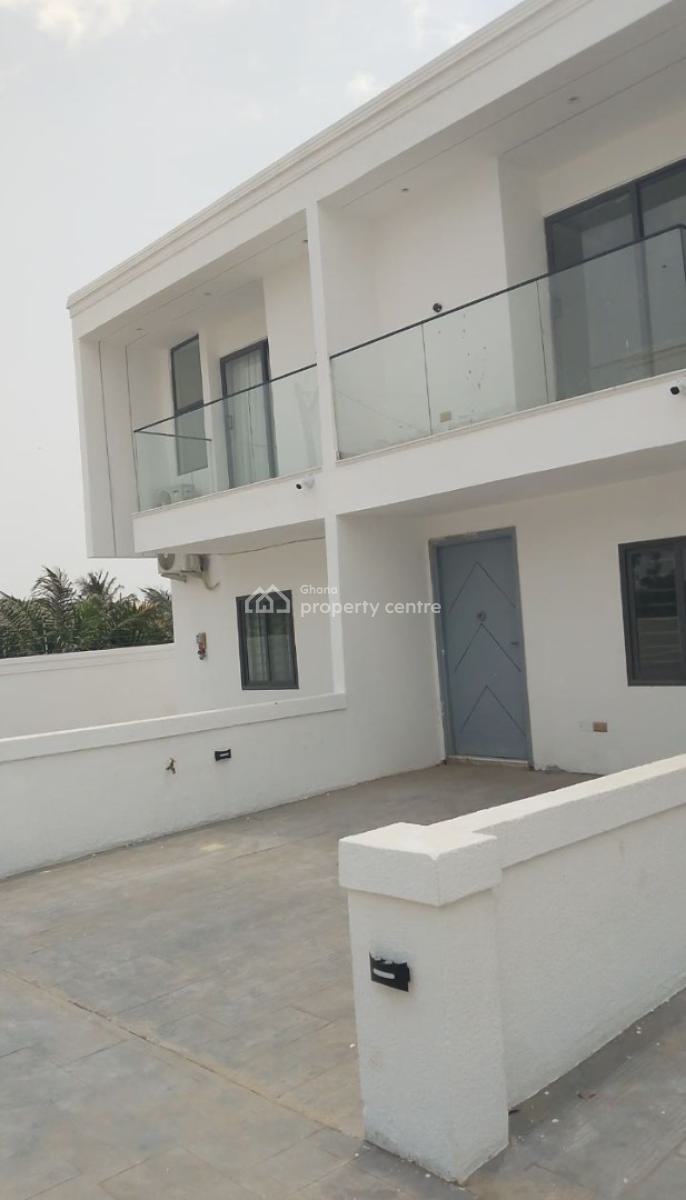 Newly Built 2 Bedroom Semi-detahced One Storey Building, Gated Comm., West Trassaco/ Nmai-dzorn School Junction., East Legon, Accra, Semi-detached Duplex for Sale