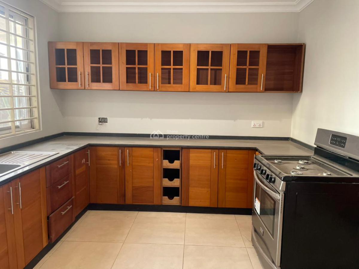 5 Bedroom Duplex with Two Bedroom Staff Quarters, Ars Roundabout, East Legon, Accra, Detached Duplex for Rent