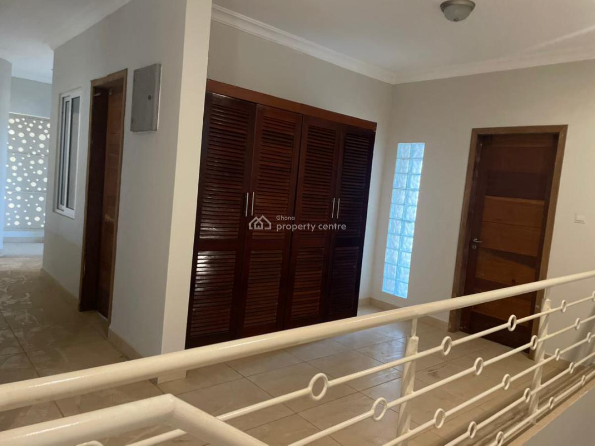 5 Bedroom Duplex with Two Bedroom Staff Quarters, Ars Roundabout, East Legon, Accra, Detached Duplex for Rent