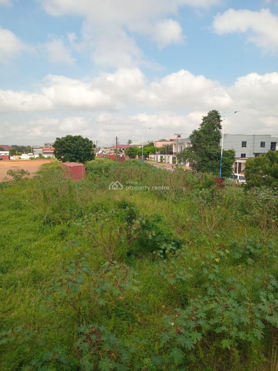 1 Acre   of Land on  Tarred Road, Taifa, Dome, Ga East Municipal, Accra, Land for Sale