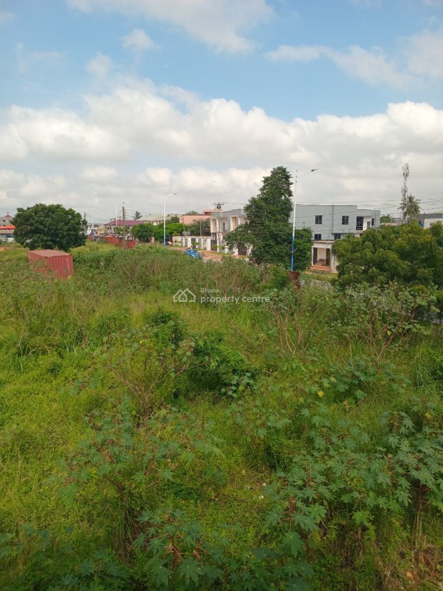 1 Acre   of Land on  Tarred Road, Taifa, Dome, Ga East Municipal, Accra, Land for Sale