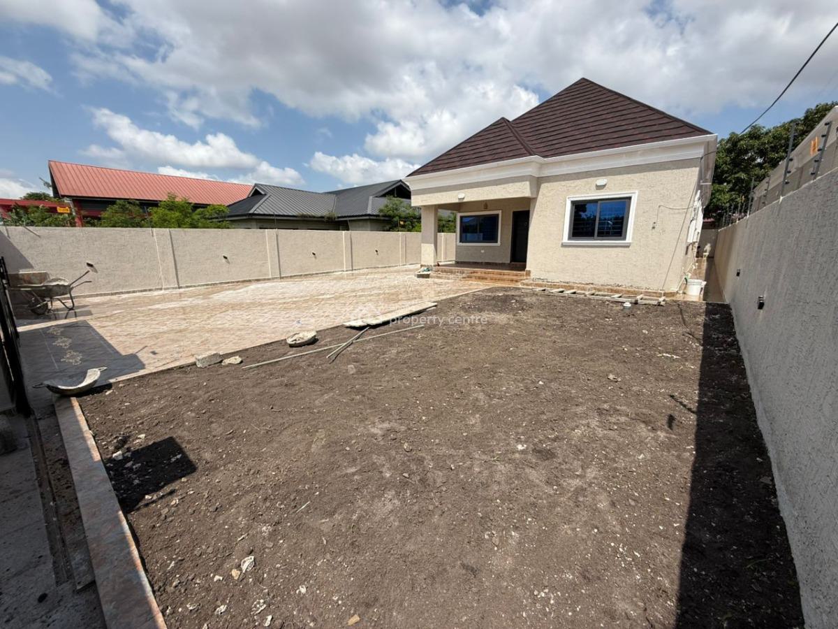 3 Bedrooms House in a Sereen and Secured  Enviroment, Sonitra, Ablekuma South, Accra Metropolitan, Accra, House for Sale