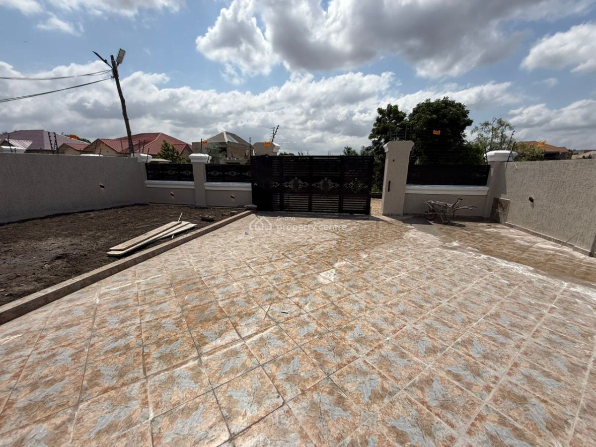 3 Bedrooms House in a Sereen and Secured  Enviroment, Sonitra, Ablekuma South, Accra Metropolitan, Accra, House for Sale