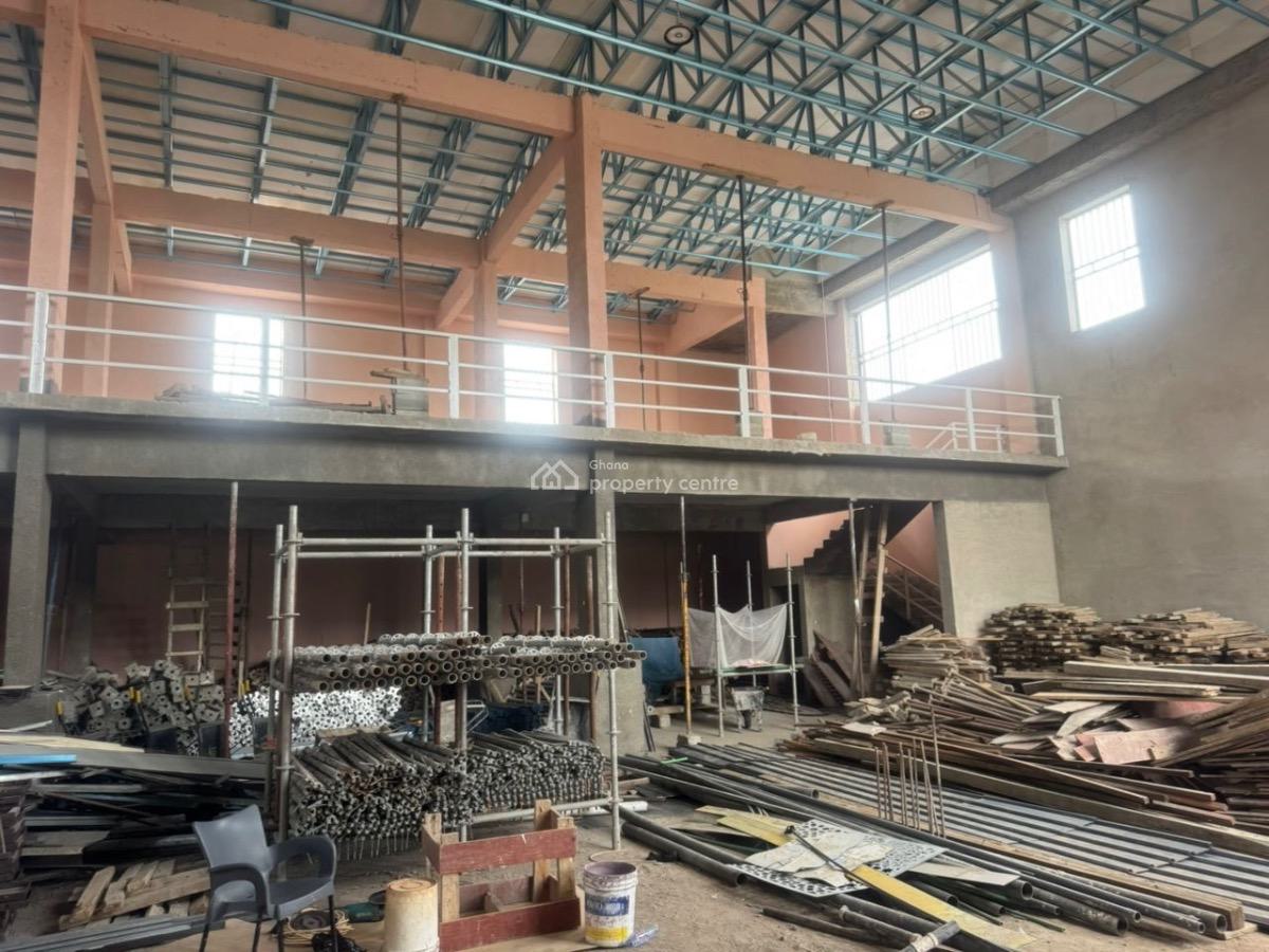 900 Sqm Warehouse, Gardens, Tesano, Accra, Warehouse for Rent