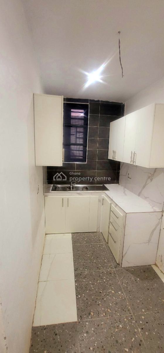 Nice 1 Bedroom, Atomic Police Station, Madina, La Nkwantanang Madina Municipal, Accra, Single Room Self Contained for Rent