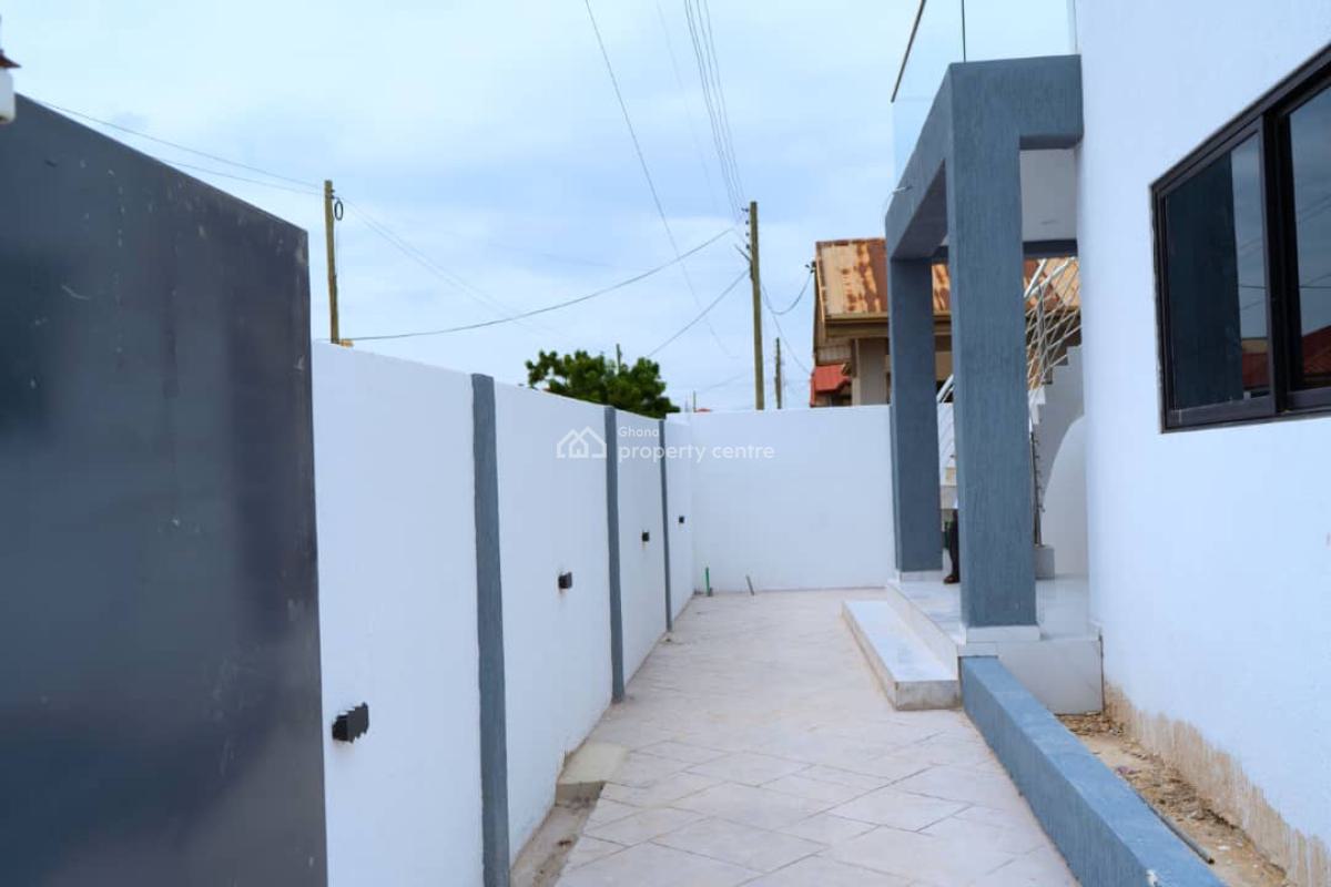 3 Bedroom House in East Legon Hills, Captains Street, East Legon Hills, East Legon, Accra, Semi-detached Bungalow for Sale