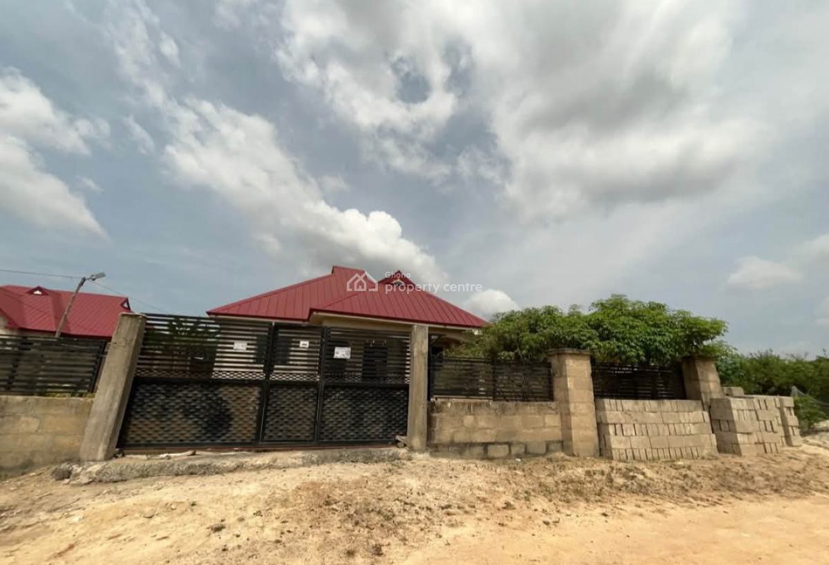 3 Bedrooms, Aboaso, Near Mampongteng.  Tafo Pankrono Road., Kumasi Metropolitan, Ashanti, House for Sale