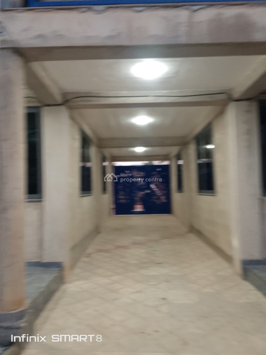 Two Bedrooms, Rasta Bushroad Police Station, Teshie-nungua Estates, Accra, Apartment for Rent