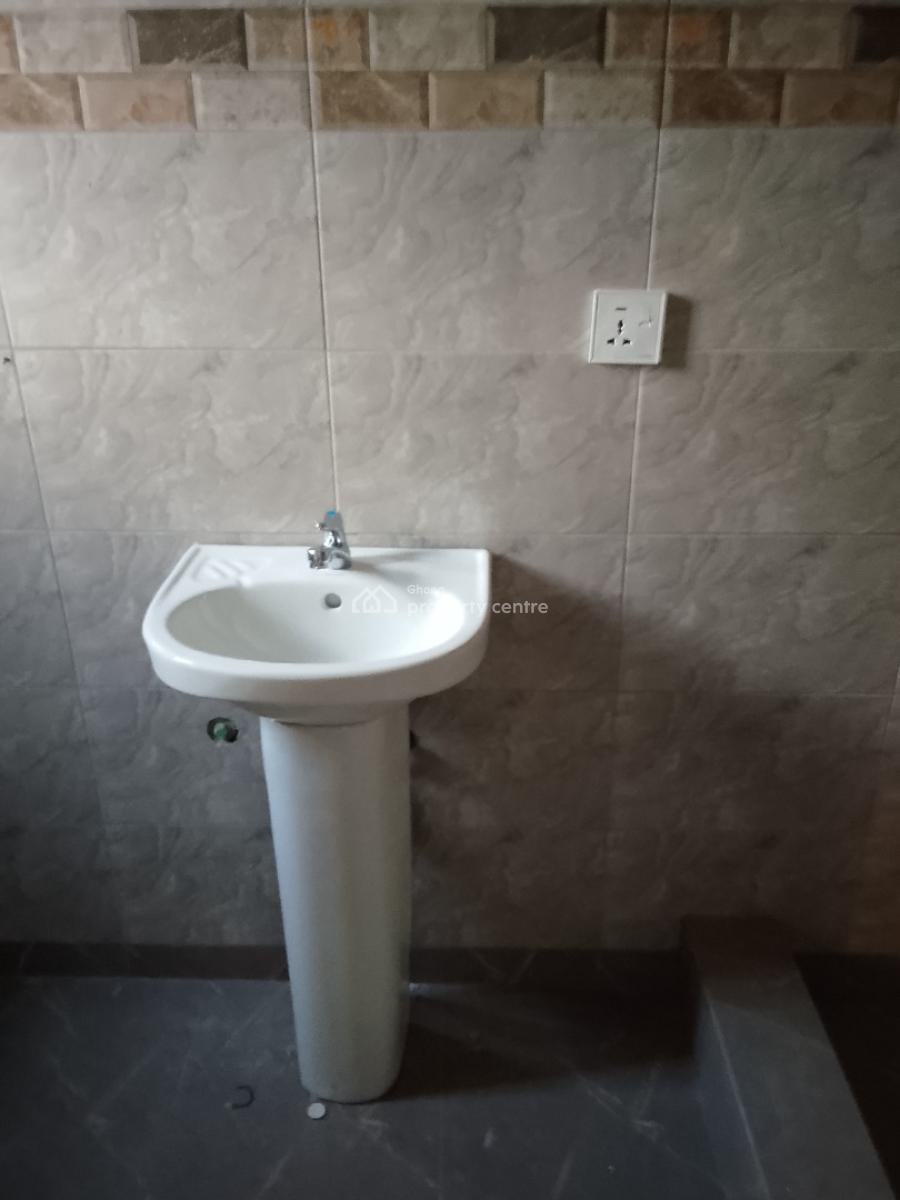 One Bedroom Self Contain, Tse Addo Container, Tse Addo, Accra, Apartment for Rent