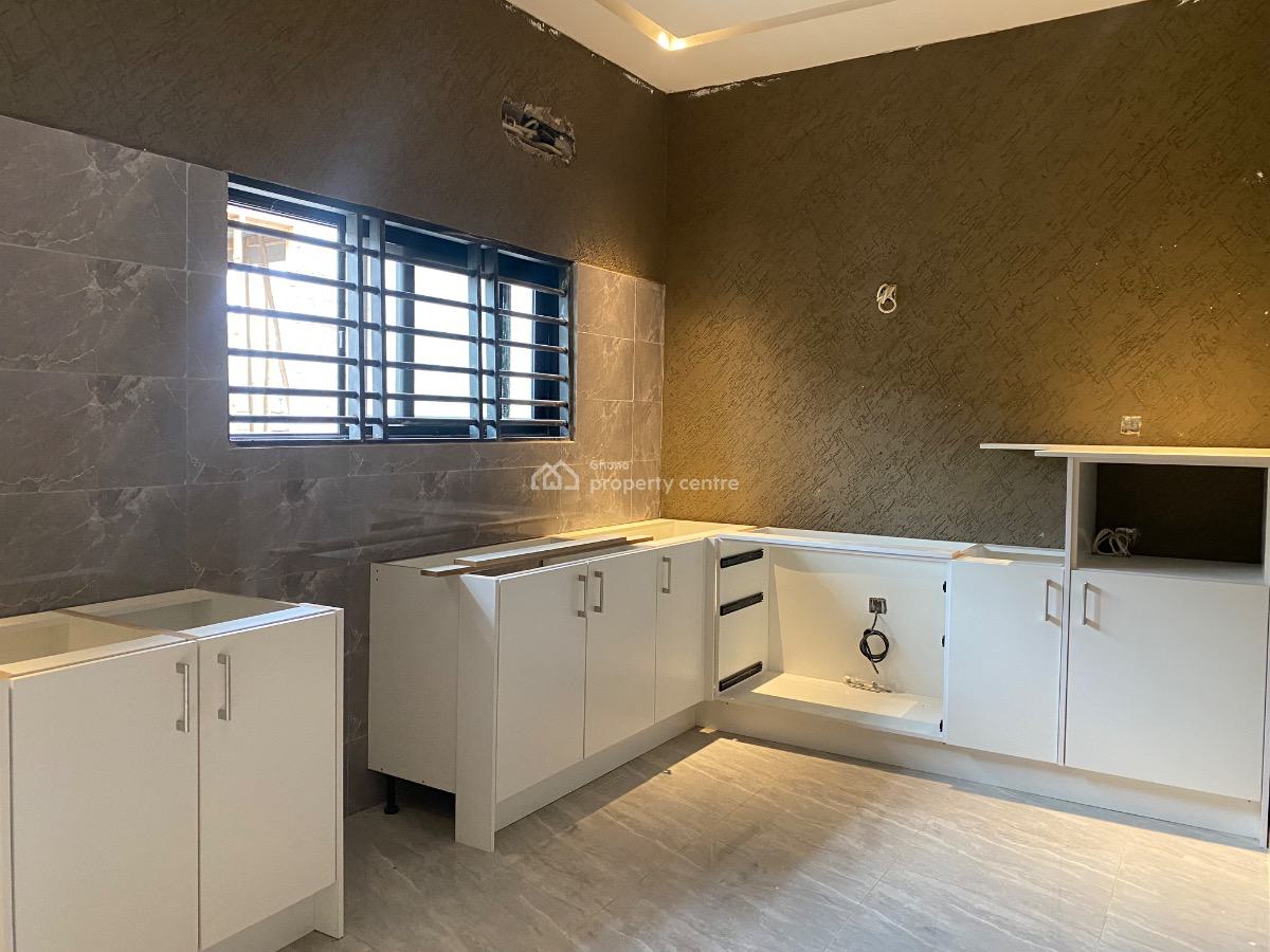 2 Bedrooms Apartment at Ogbojo Road, Ogbojo, Ogbojo, Adenta Municipal, Accra, Apartment for Rent