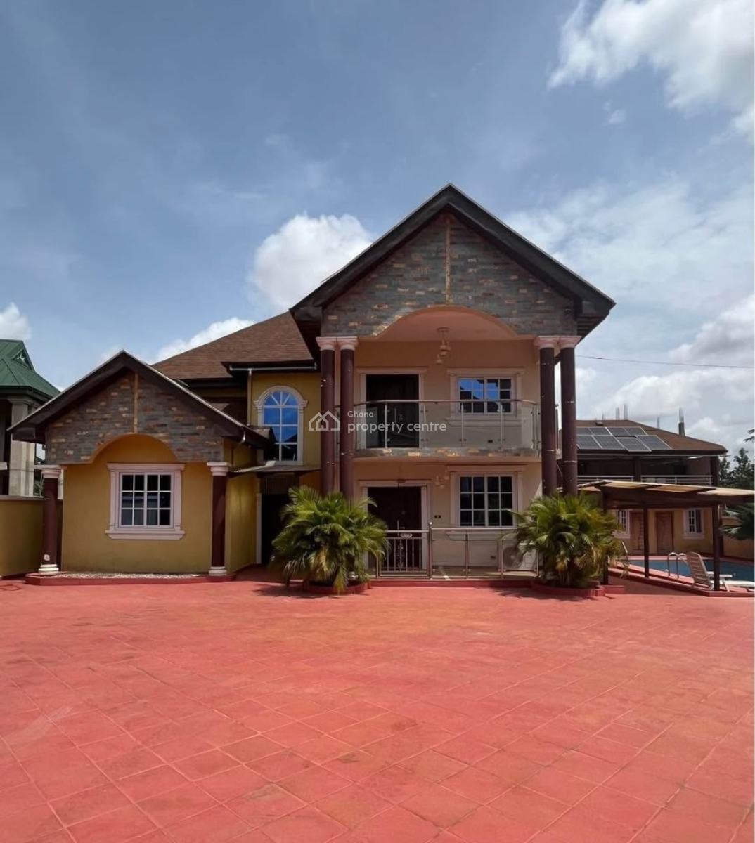 5 Bedrooms House ( Semi Furnished), Kwadaso, Kumasi Metropolitan, Ashanti, House for Sale