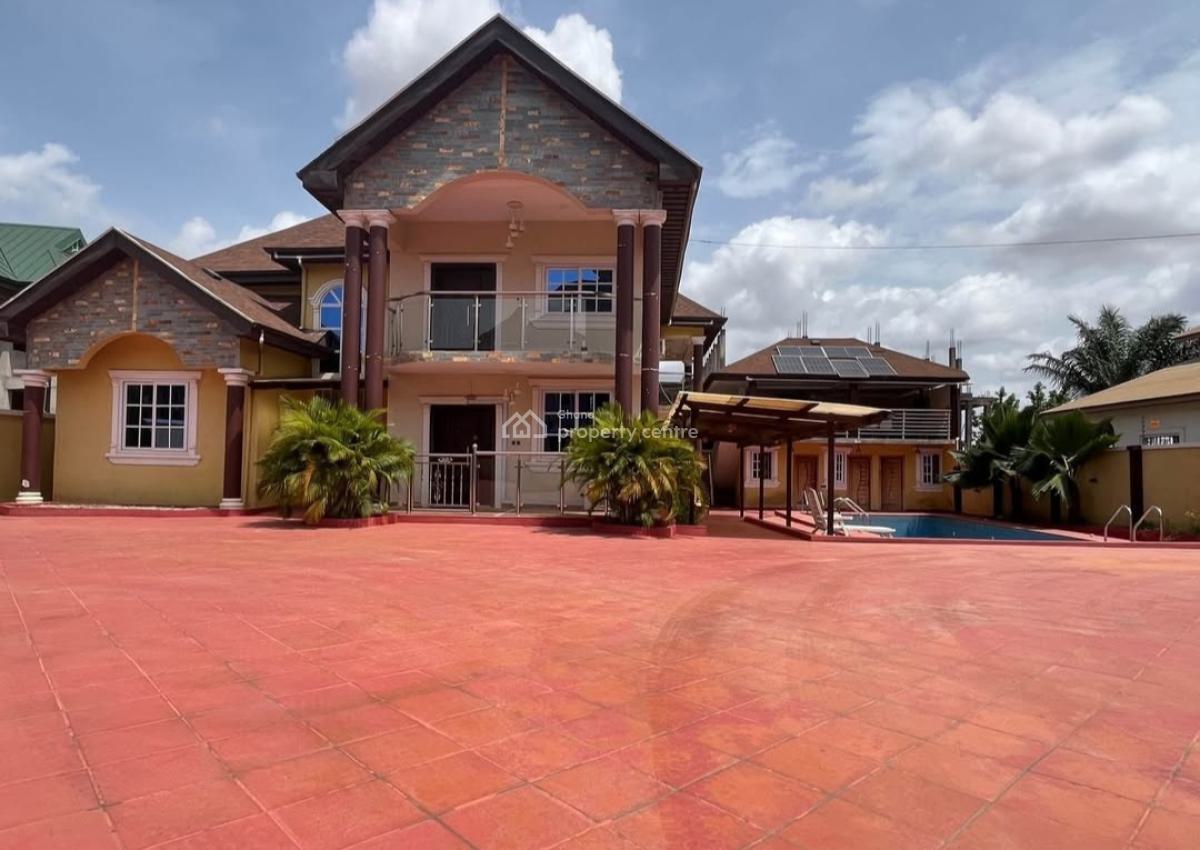 5 Bedrooms House ( Semi Furnished), Kwadaso, Kumasi Metropolitan, Ashanti, House for Sale
