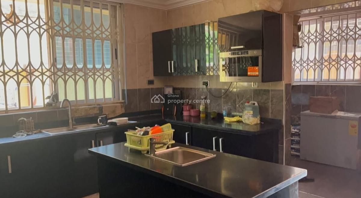 5 Bedrooms House ( Semi Furnished), Kwadaso, Kumasi Metropolitan, Ashanti, House for Sale