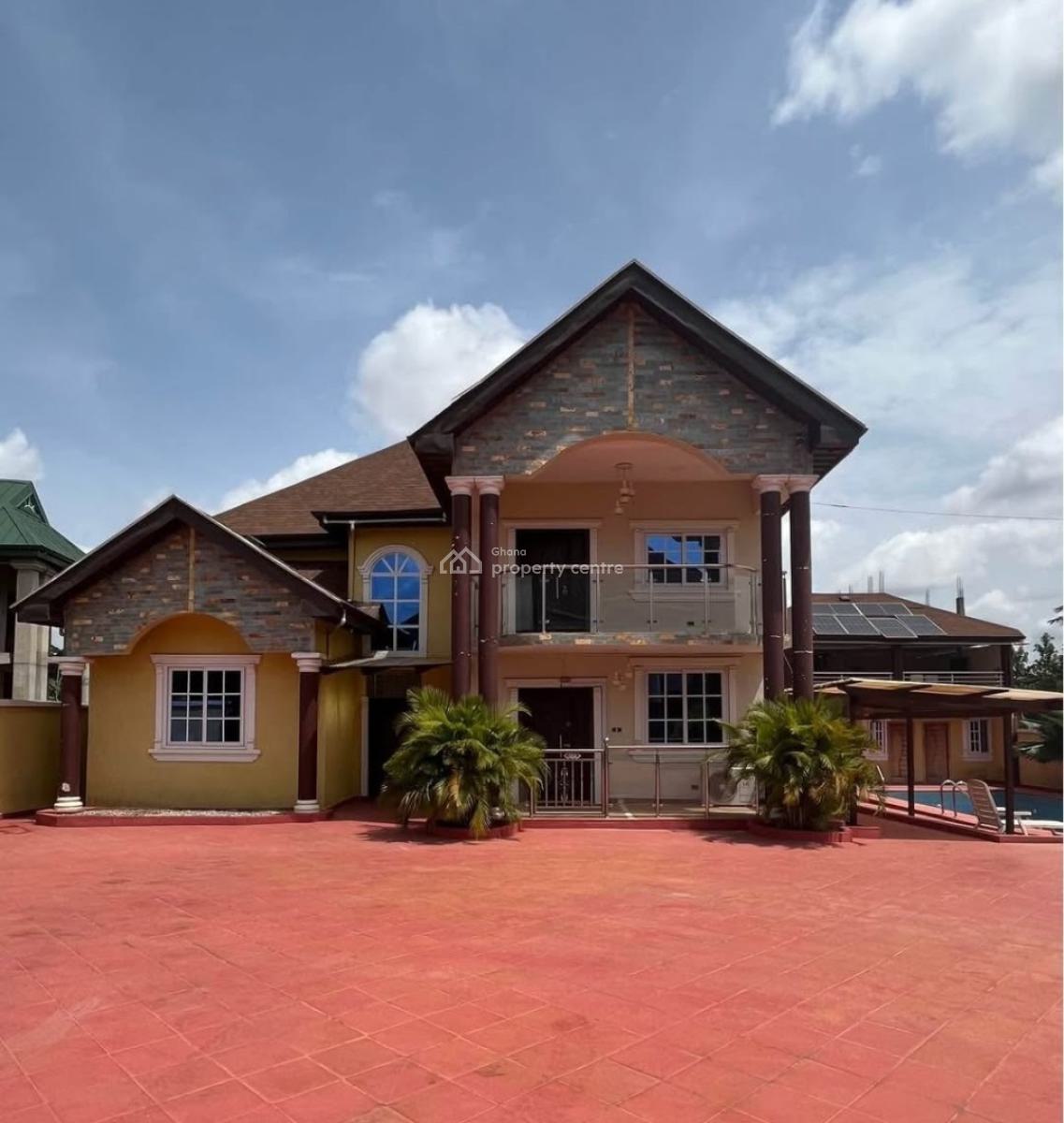 5 Bedrooms House ( Semi Furnished), Kwadaso, Kumasi Metropolitan, Ashanti, House for Sale