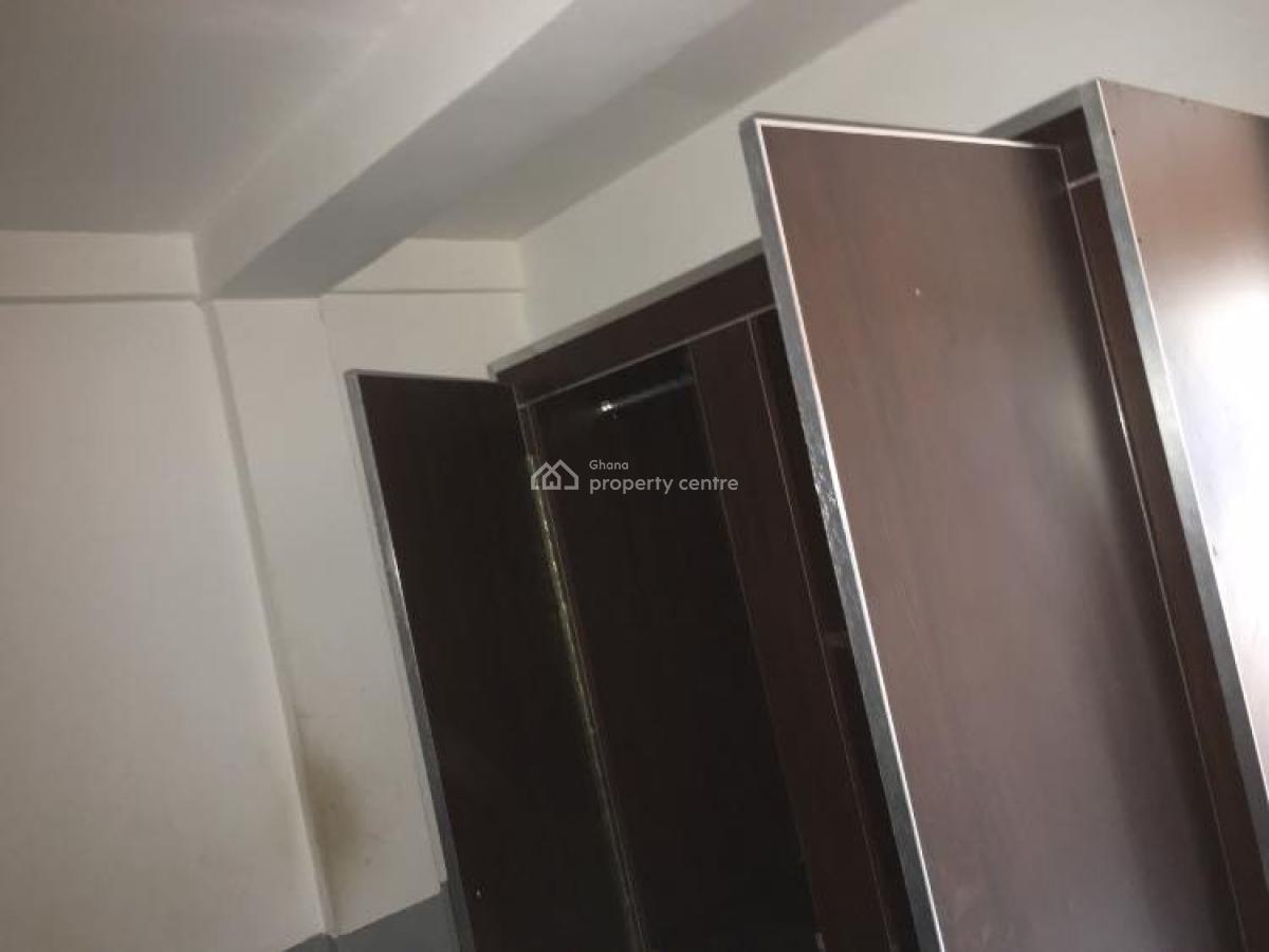 Furnished Studio Apartment, Papaye Down, Oxford Street, Osu, Accra, Single Room Self Contained for Rent