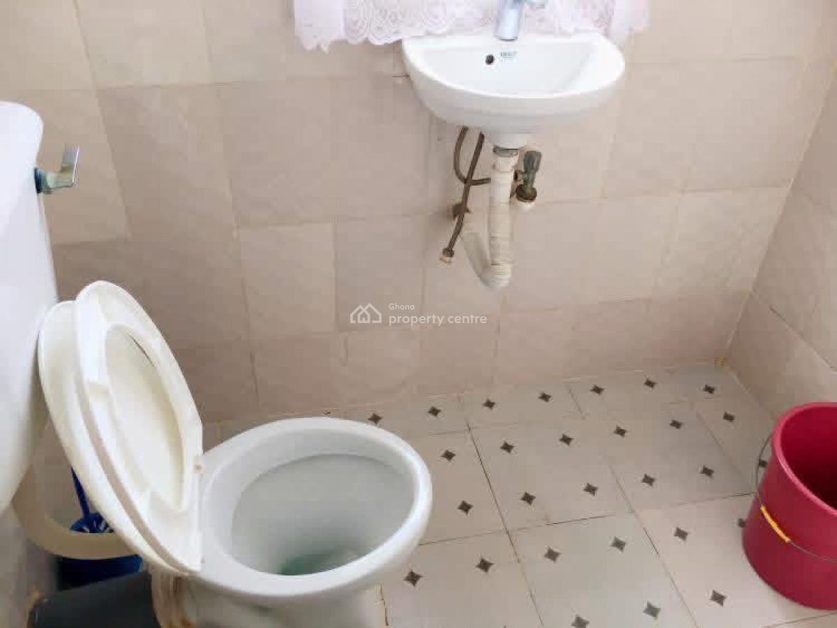 Decent Furnished Studio Apartment, La Polyclinic, South Labadi, Accra, Single Room Self Contained for Rent