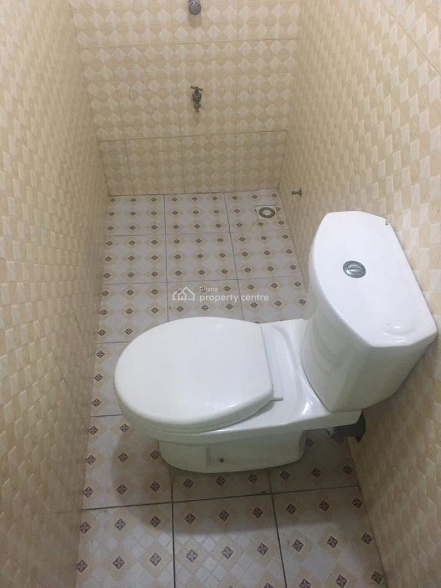 Nice Single Room Self Contained, La Polyclinic, South Shiashie, Accra, Single Room Self Contained for Rent