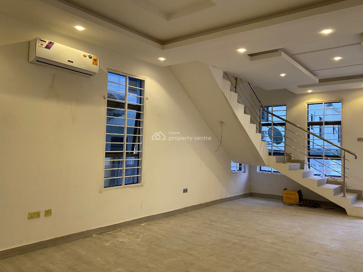3 Bedrooms House School Junction, School Junction, East Legon Hills, East Legon, Accra, Detached Duplex for Sale
