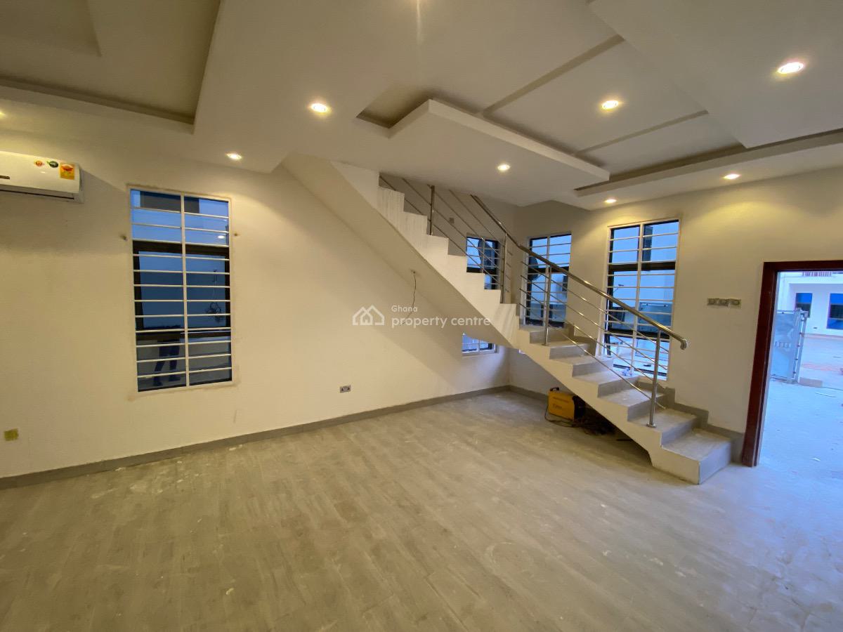 3 Bedrooms House School Junction, School Junction, East Legon Hills, East Legon, Accra, Detached Duplex for Sale