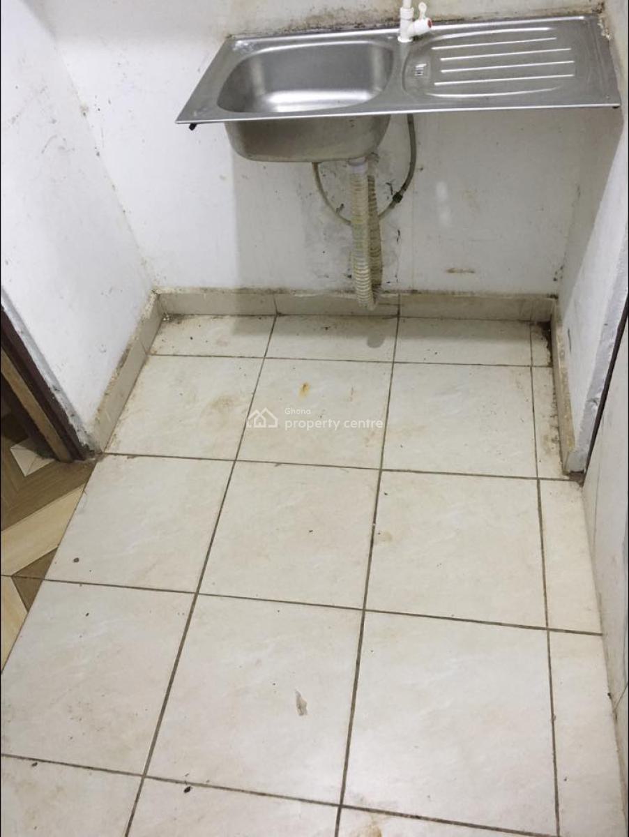 1 Year Single Room S/c, Zion Hut Restaurant, Tse Addo, Accra, Single Room Self Contained for Rent