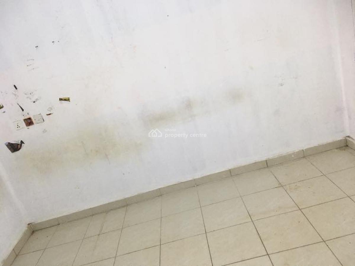 1 Year Single Room S/c, Zion Hut Restaurant, Tse Addo, Accra, Single Room Self Contained for Rent