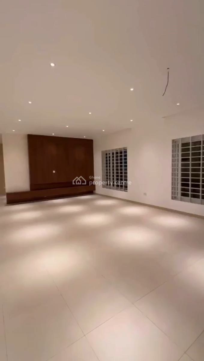 4 Bedroom House at Spintex, Spintex, Accra Metropolitan, Accra, House for Sale