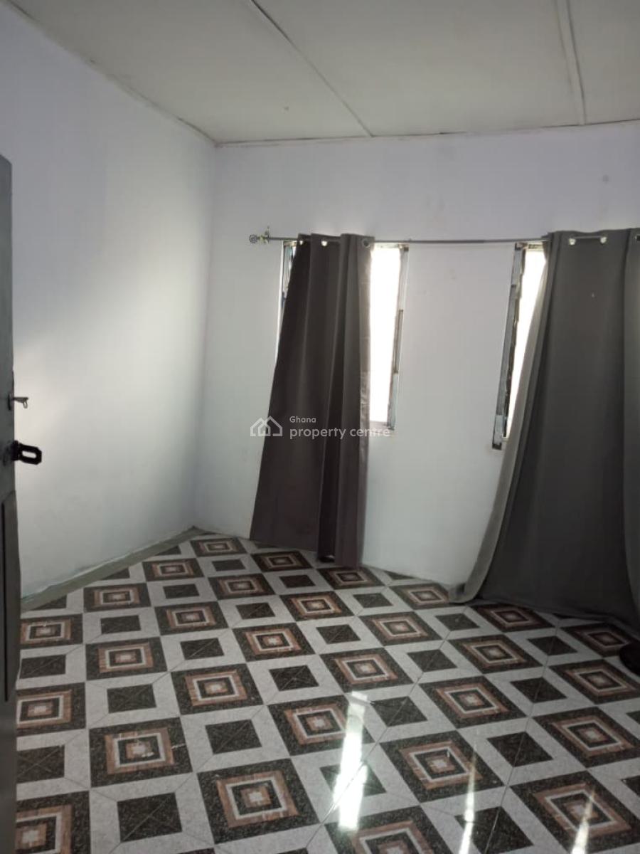 Neat Single Room Self Contained, First Junction, Teshie-nungua Estates, Accra, Single Room Self Contained for Rent