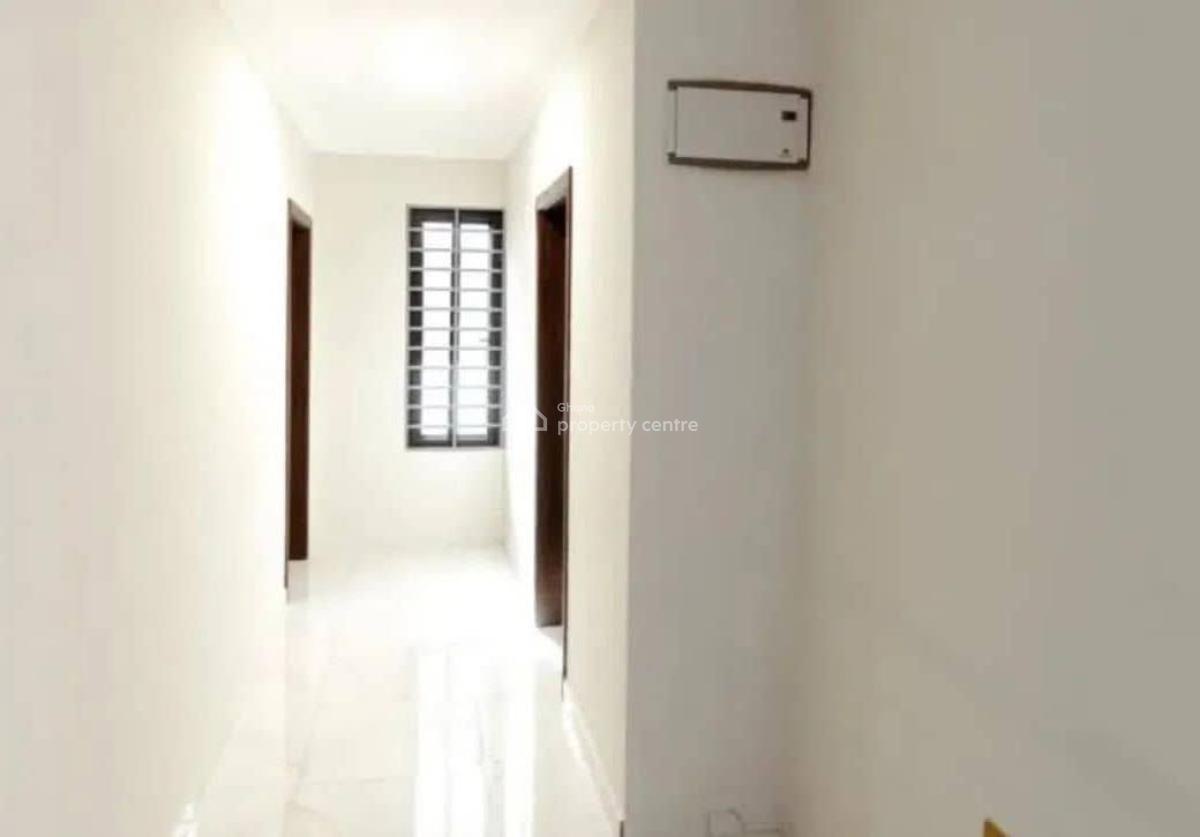 Executive 2-bedroom, North Legon, Accra, Townhouse for Rent