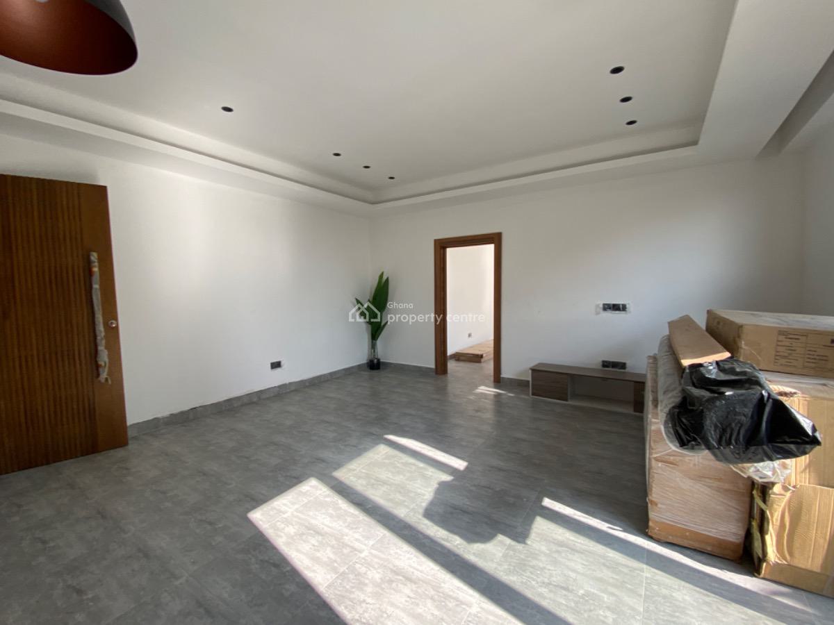 3 Bedroom Apartment with Swimming Pool and Gym, Cantonments, Accra, Apartment for Sale