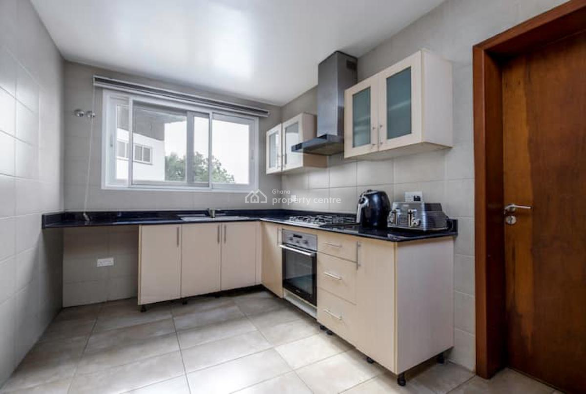 3 Bedroom Apartment in a Gated Community with Swimming Pool, North Ridge, Accra, Apartment for Sale