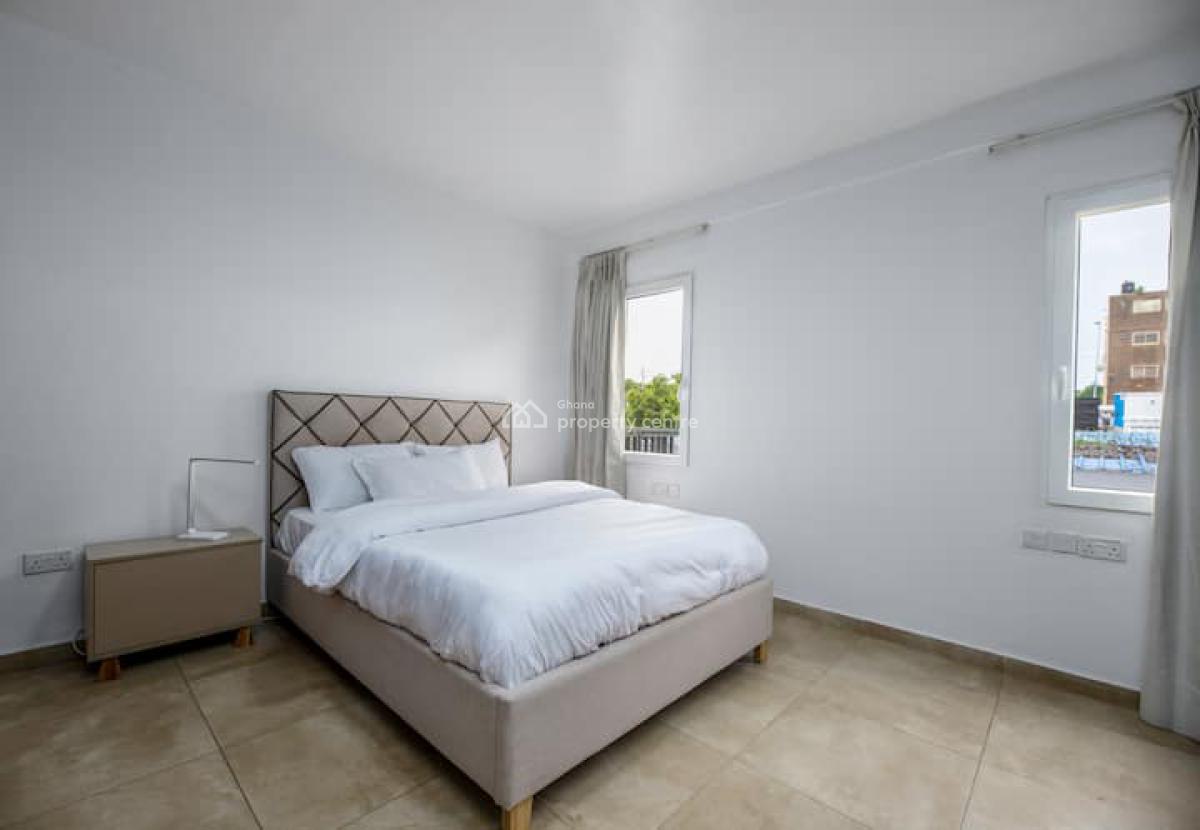 3 Bedroom Apartment in a Gated Community with Swimming Pool, North Ridge, Accra, Apartment for Sale