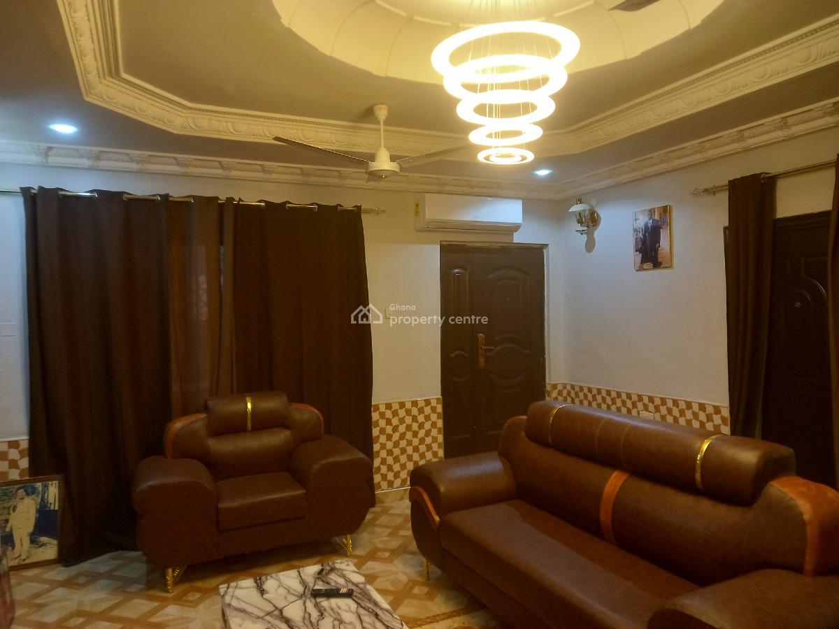 5 Bedrooms, Buoho, on Kronum Afrancho Road., Kumasi Metropolitan, Ashanti, House for Sale