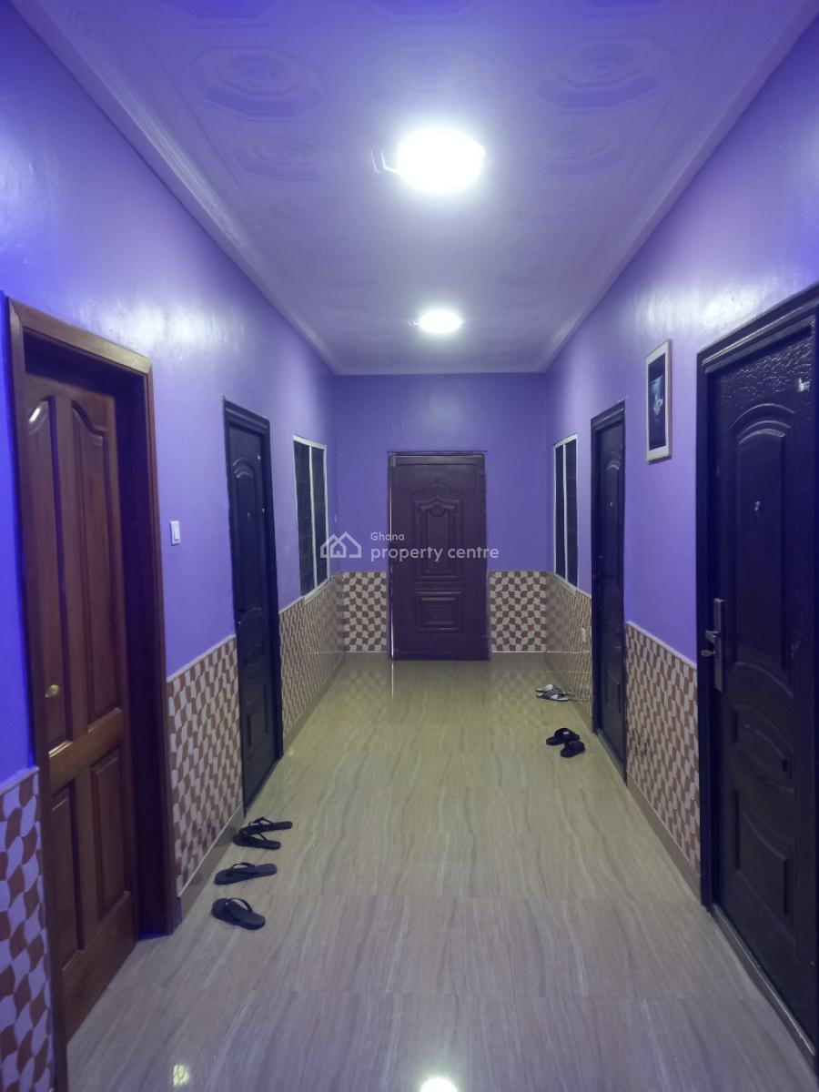 5 Bedrooms, Buoho, on Kronum Afrancho Road., Kumasi Metropolitan, Ashanti, House for Sale