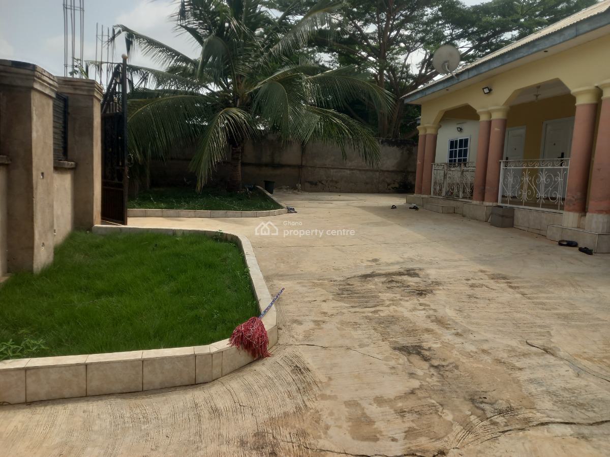 5 Bedrooms, Atimatim Maase ( Station), Kumasi Metropolitan, Ashanti, House for Sale
