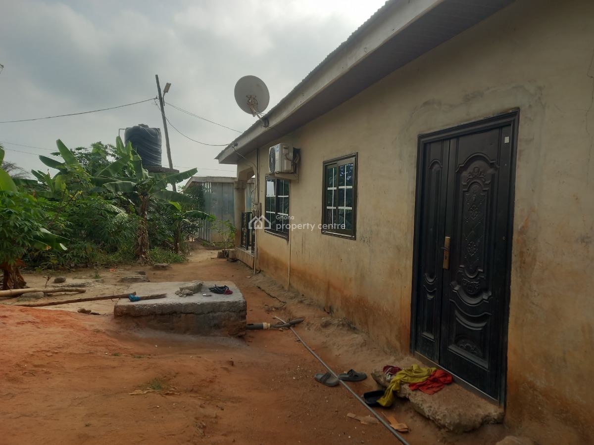 4 Bedrooms     ( 3 Air-conditions), Mampongteng Dumanafo., Kumasi Metropolitan, Ashanti, House for Sale