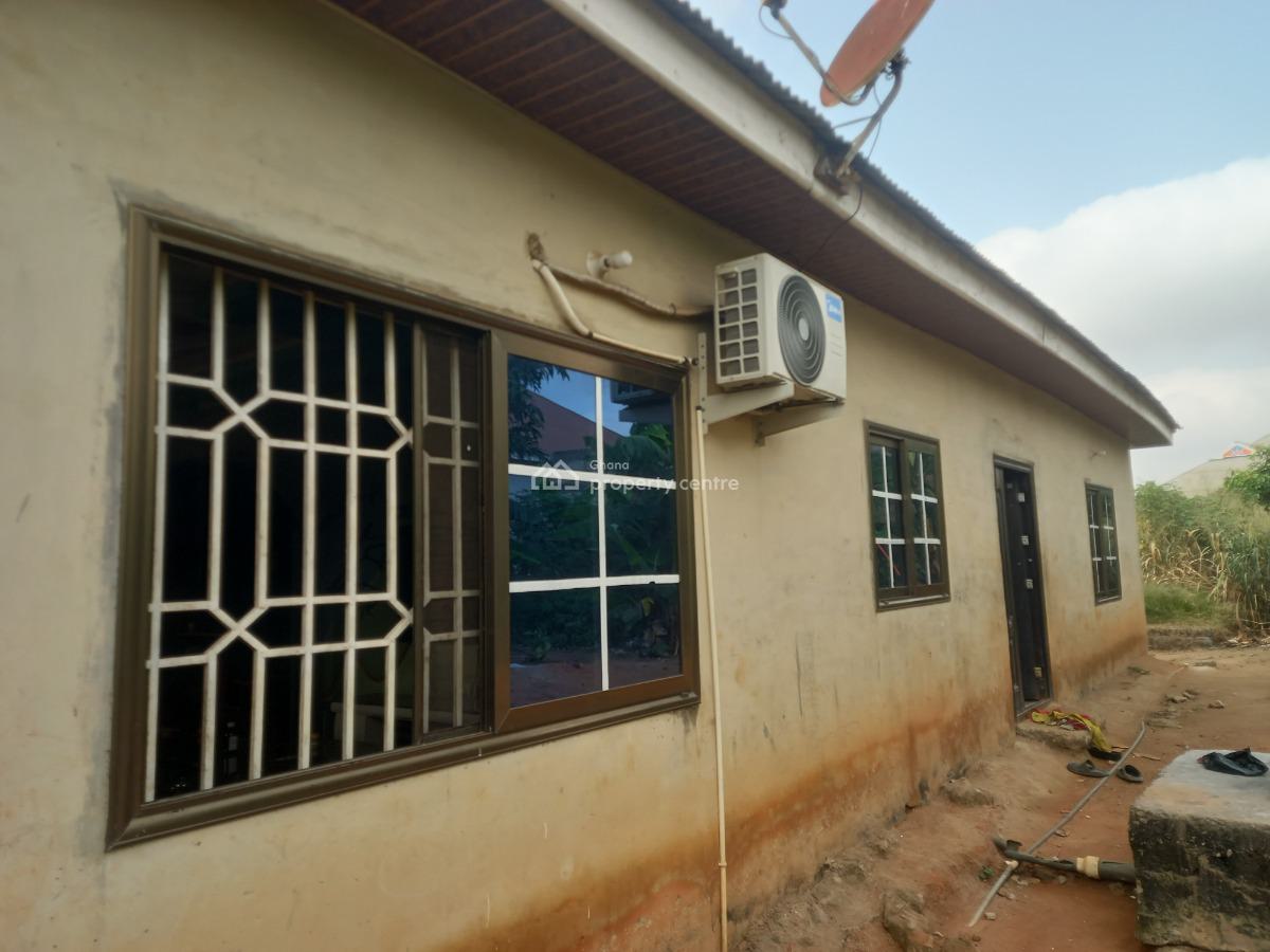 4 Bedrooms     ( 3 Air-conditions), Mampongteng Dumanafo., Kumasi Metropolitan, Ashanti, House for Sale