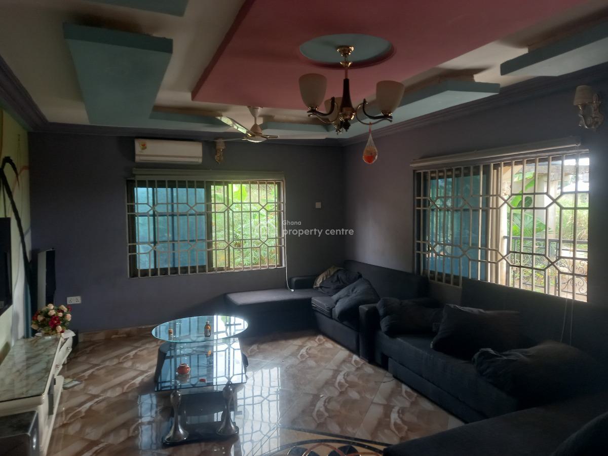 4 Bedrooms     ( 3 Air-conditions), Mampongteng Dumanafo., Kumasi Metropolitan, Ashanti, House for Sale