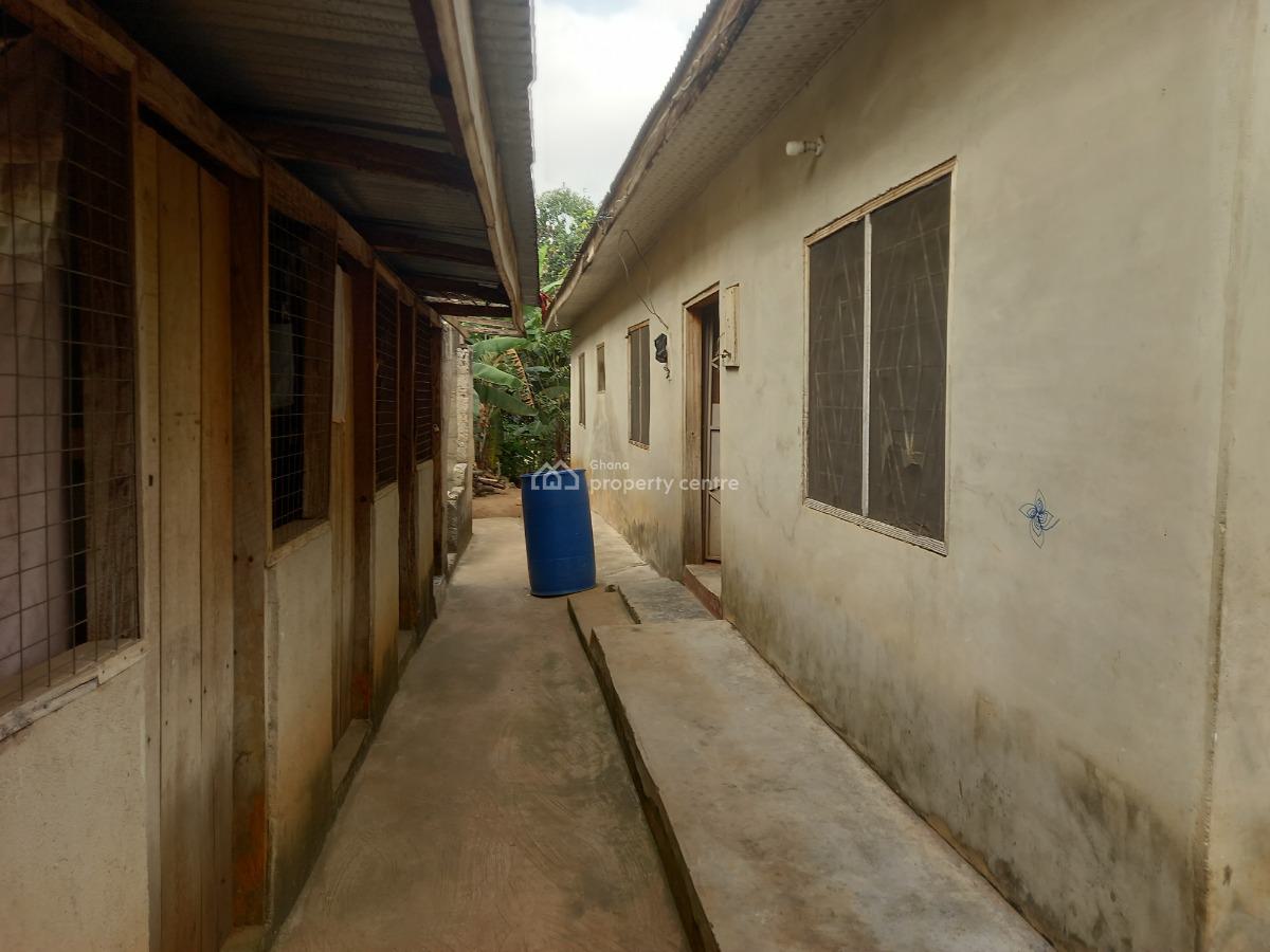 7 Bedrooms, Mampongteng Dumanafo, Kumasi Metropolitan, Ashanti, House for Sale