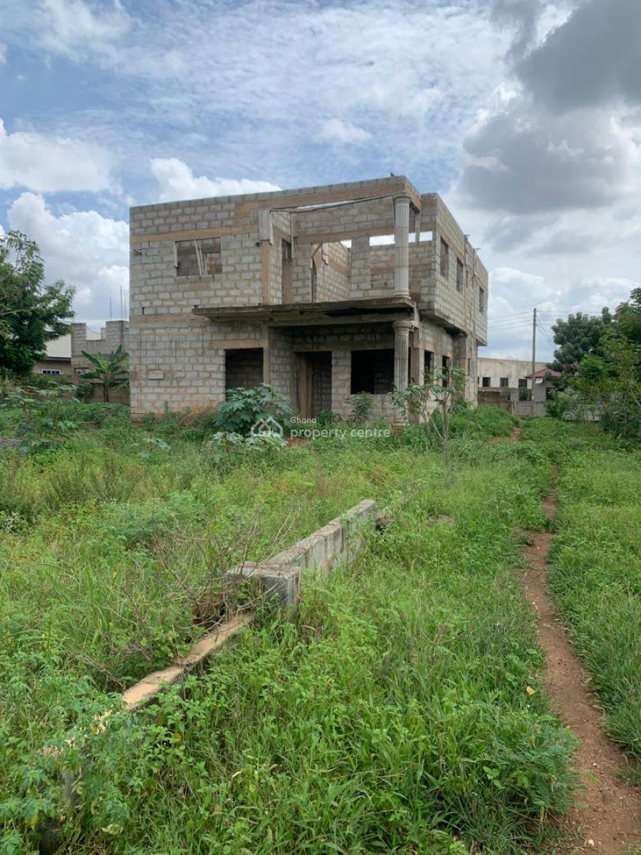 Uncompleted Building in Oyibi, Oyibi, Oyibi, Accra, House for Sale