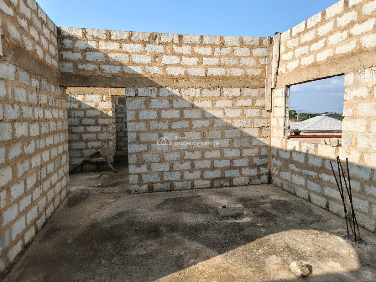 Uncompleted Building, Oyibi, Accra, House for Sale
