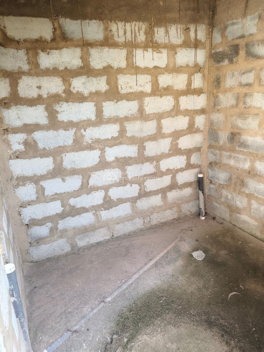Uncompleted Building, Oyibi, Accra, House for Sale