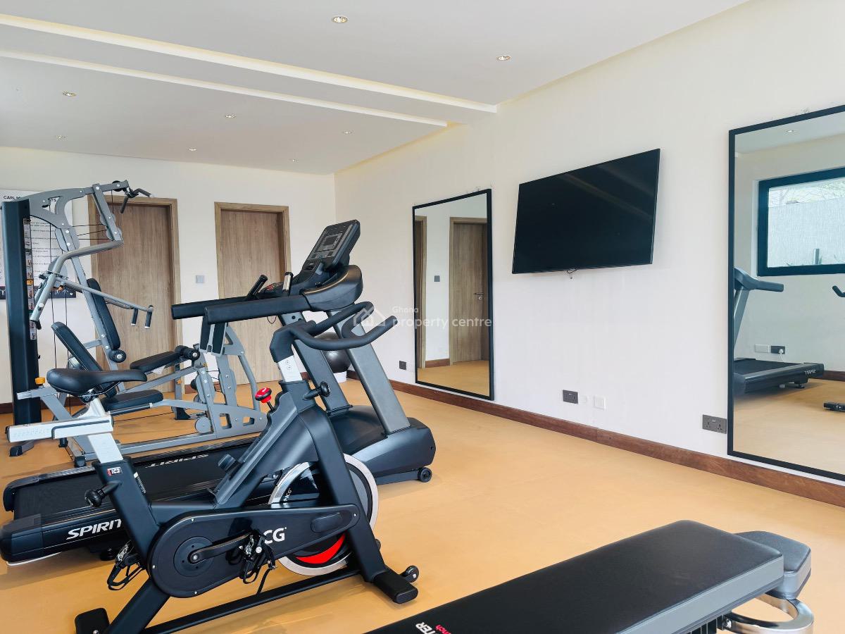 2 Bedroom Apartment with Swimming Pool and Gym, Cantonments, Accra, Apartment for Rent
