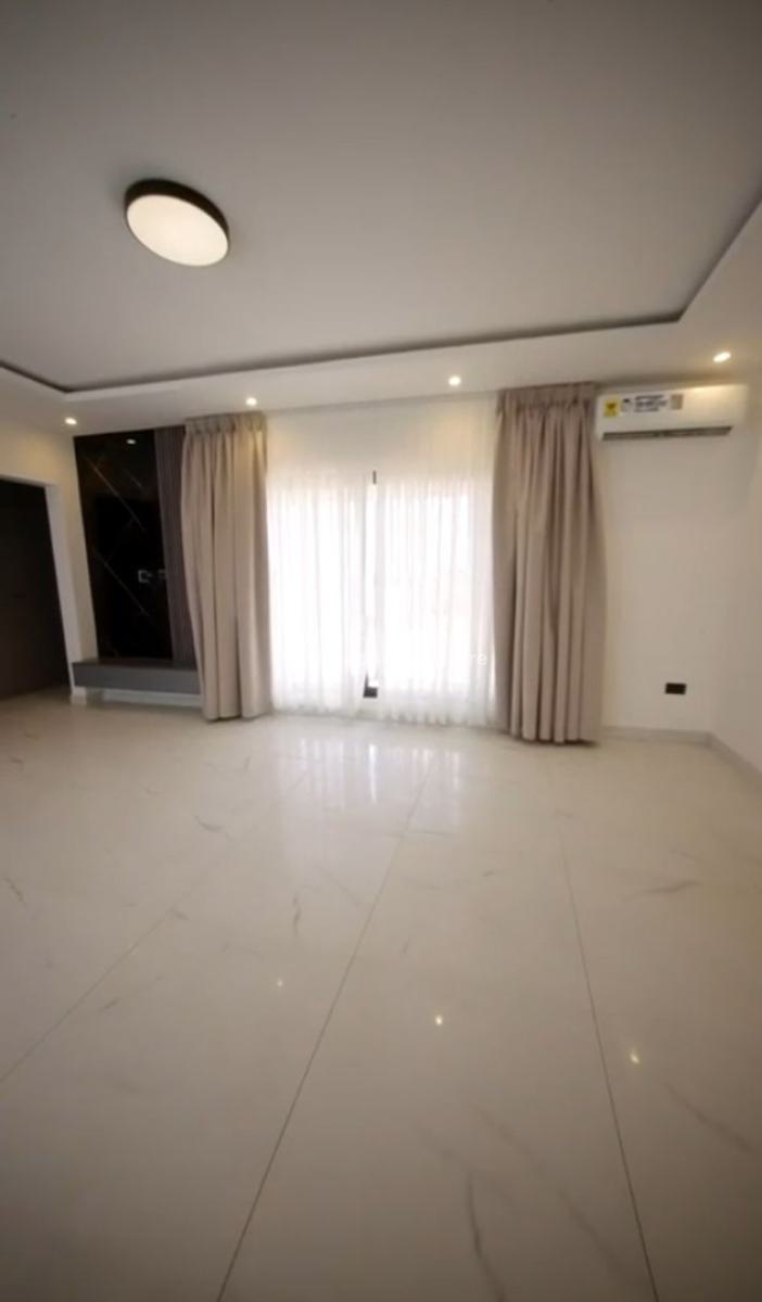 5 Bedroom3 Storey Building with Pool,2 Halls and 2 Kitchen, East Legon Adjiringano, East Legon, Accra, Terraced Duplex for Sale