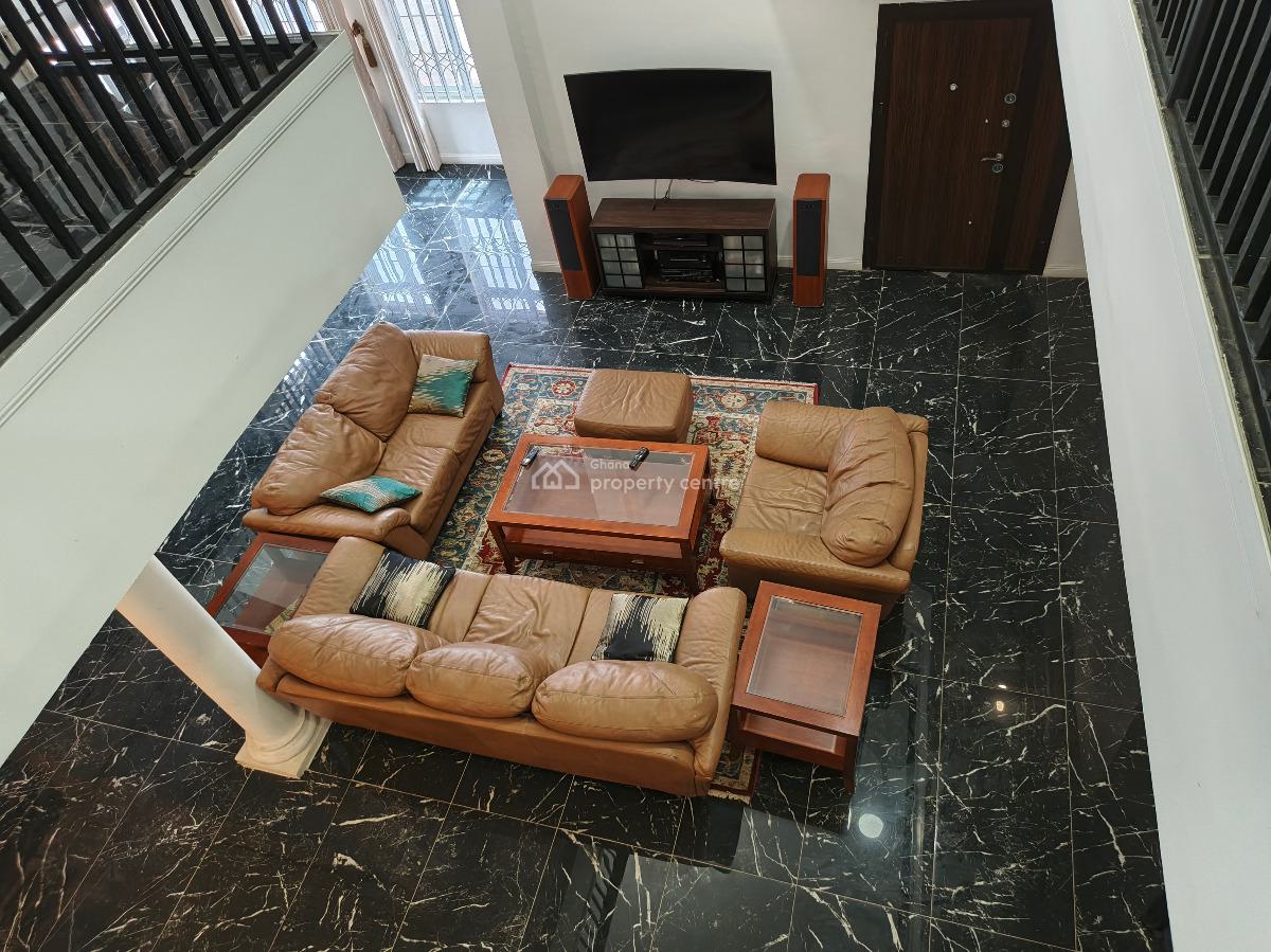 Luxury 4bedrooms with 2rooms Boys Quarters in Teshiebushroad, Teshiebusroad, Labadi-aborm, Accra, House for Sale